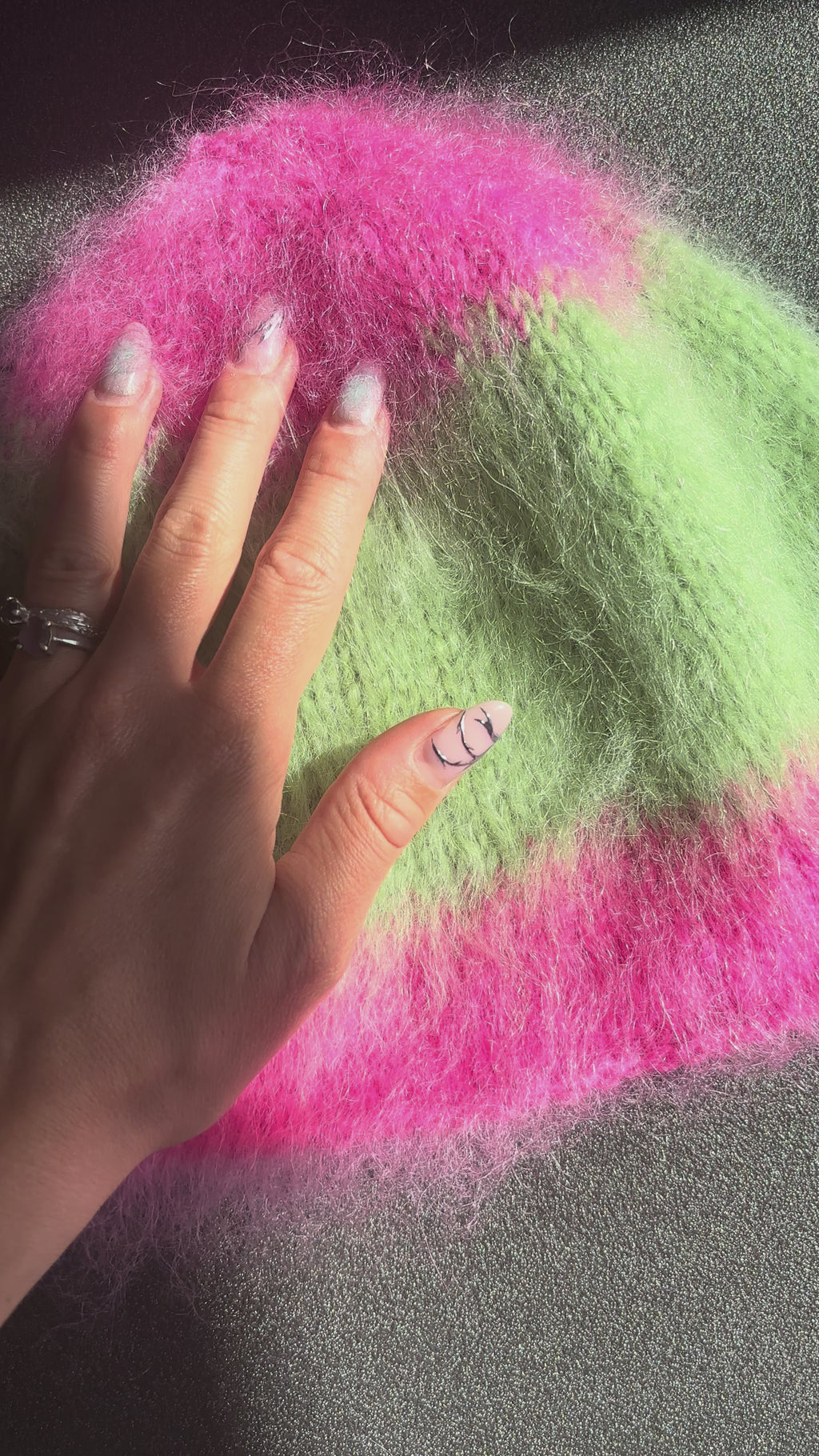 BRUSHED MOHAIR BEANIE CANDY
